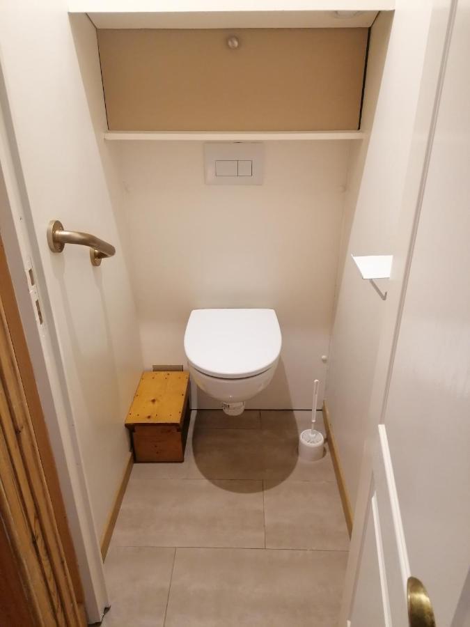 Standing Branly Apartment